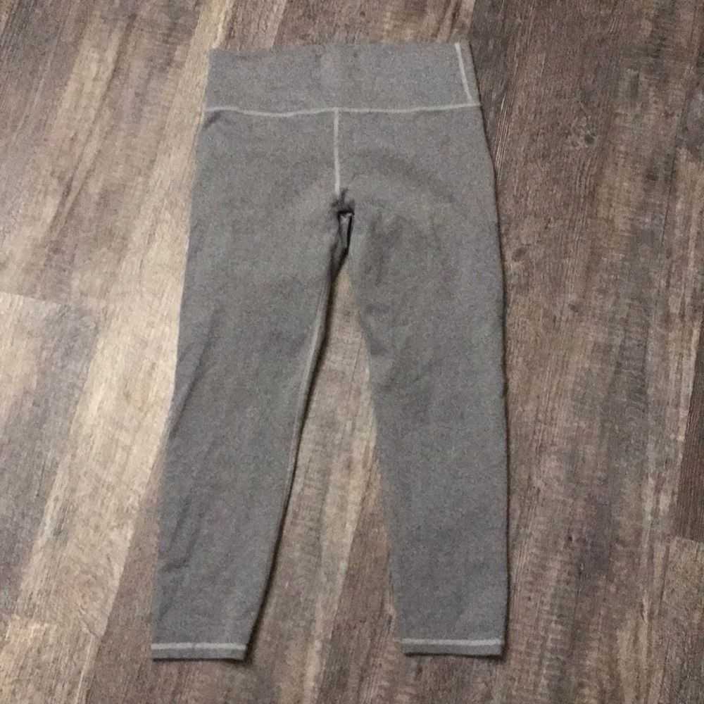 Fabletics Powerhold 7/8 Leggings